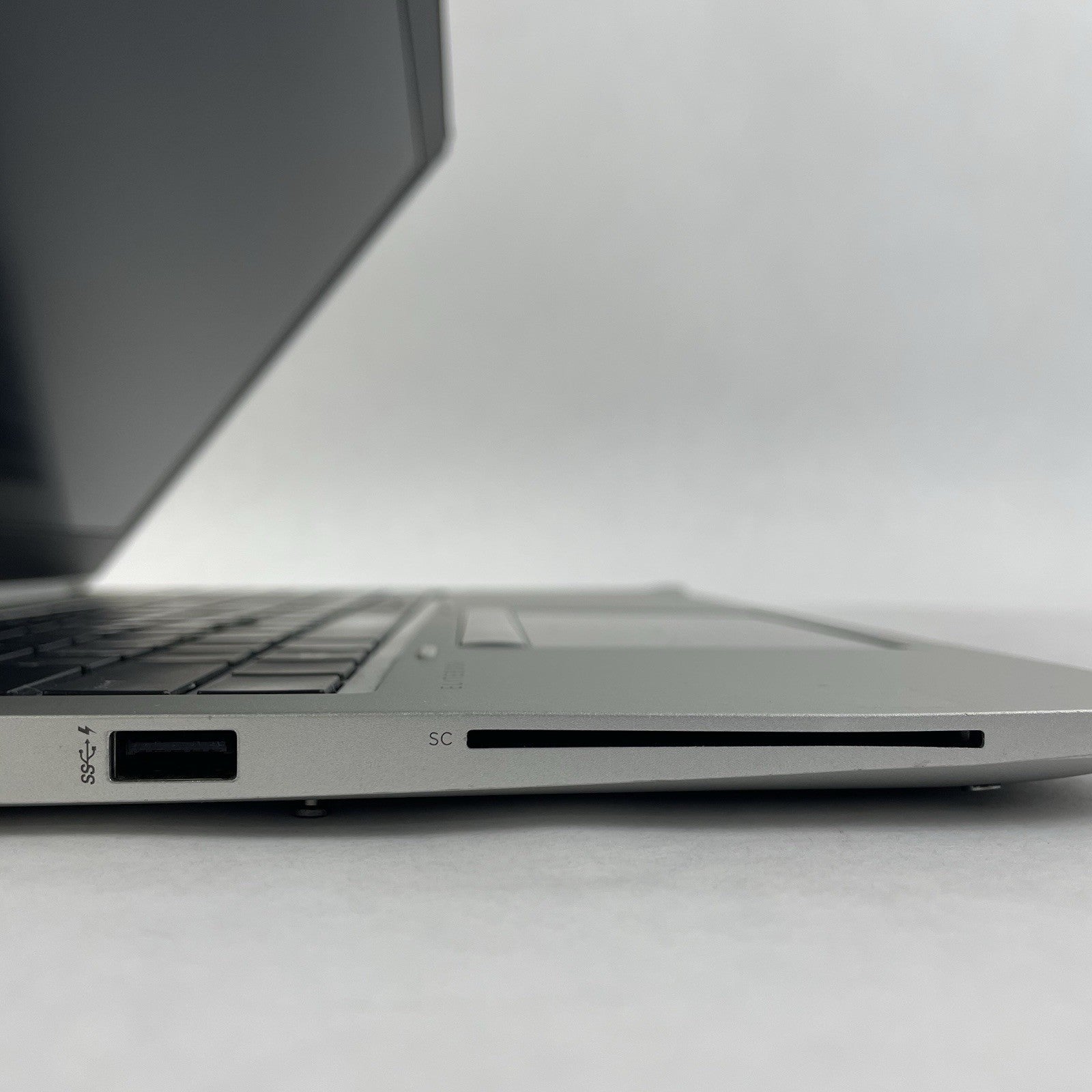HP EliteBook 850 G6 15.6" i5-8365U 1.60 GHz 8 GB RAM No SSD/OS/AC - Bad Corner7