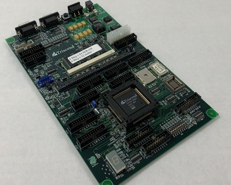 Triscend Evaluation Board Rev D THW DBD-7.20