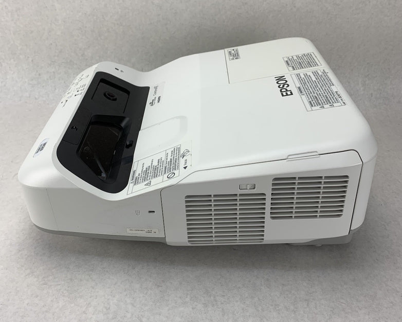 Epson PowerLite 695Wi H740A LCD Lamp Projector 712 Lamp Hours - No Remote