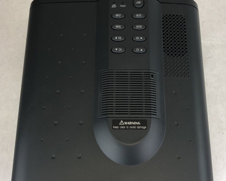 Vintage Vivitek Voyager A400 LCD Projector 407H:20 750 Lumens With Remote