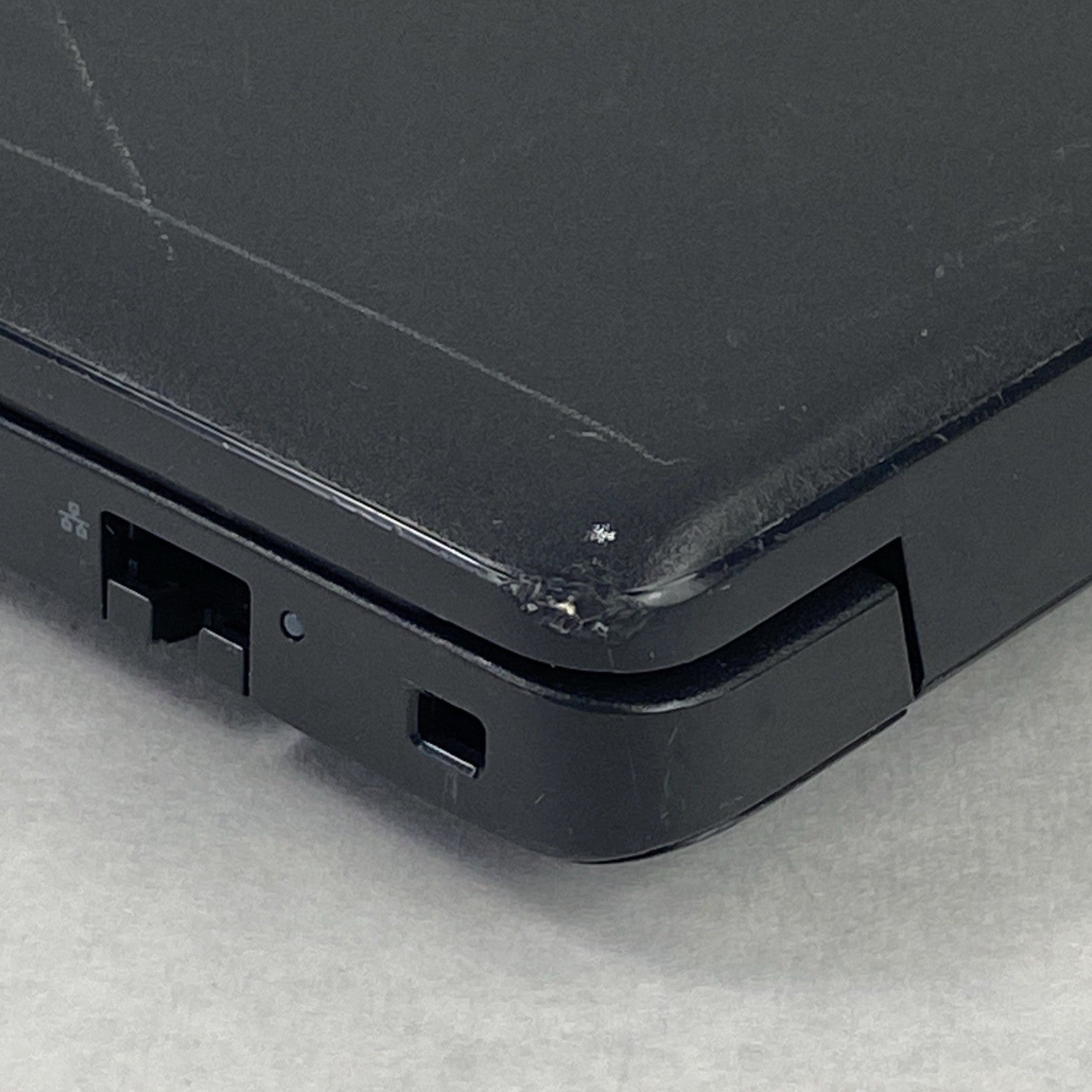Dell Latitude 3520 Intel Core i5-1135G7 2.40 GHz 16 GB RAM 15.6" No SSD No OS