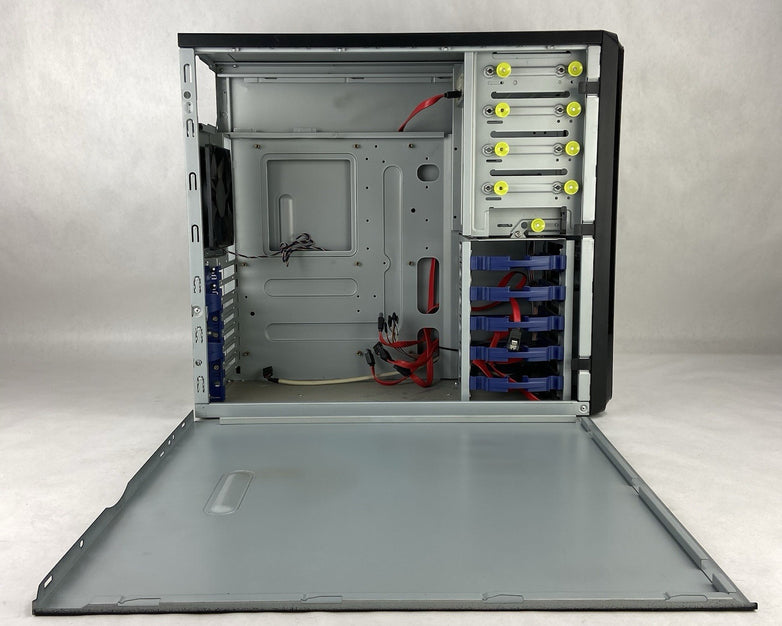 InWin IW-PE689 Mid Tower Comouter Case Bare Bones No PSU
