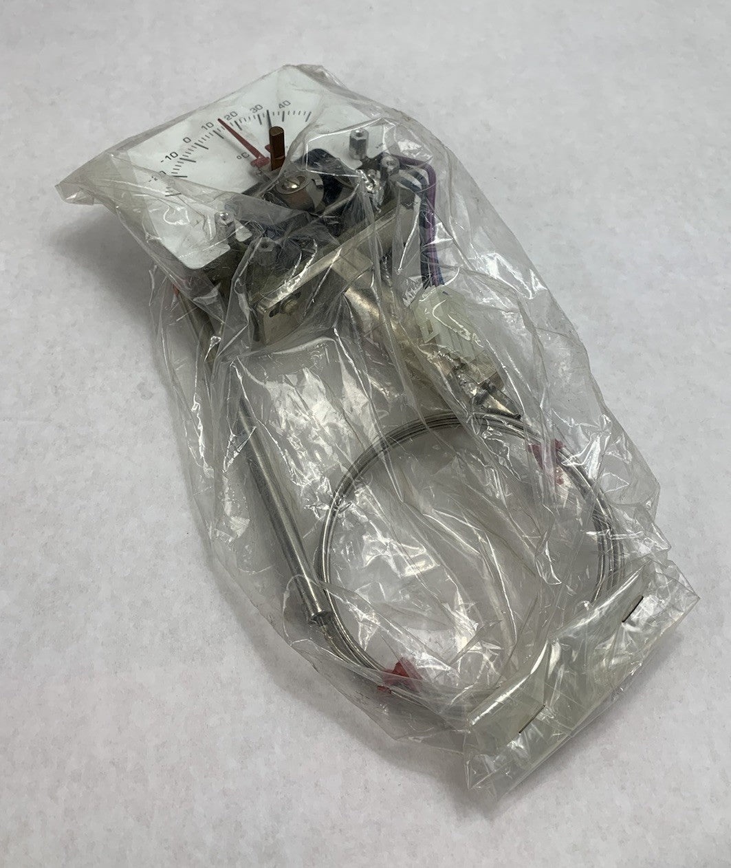 United Electric Controls 10-77 3-576 -30 To 50 Meter