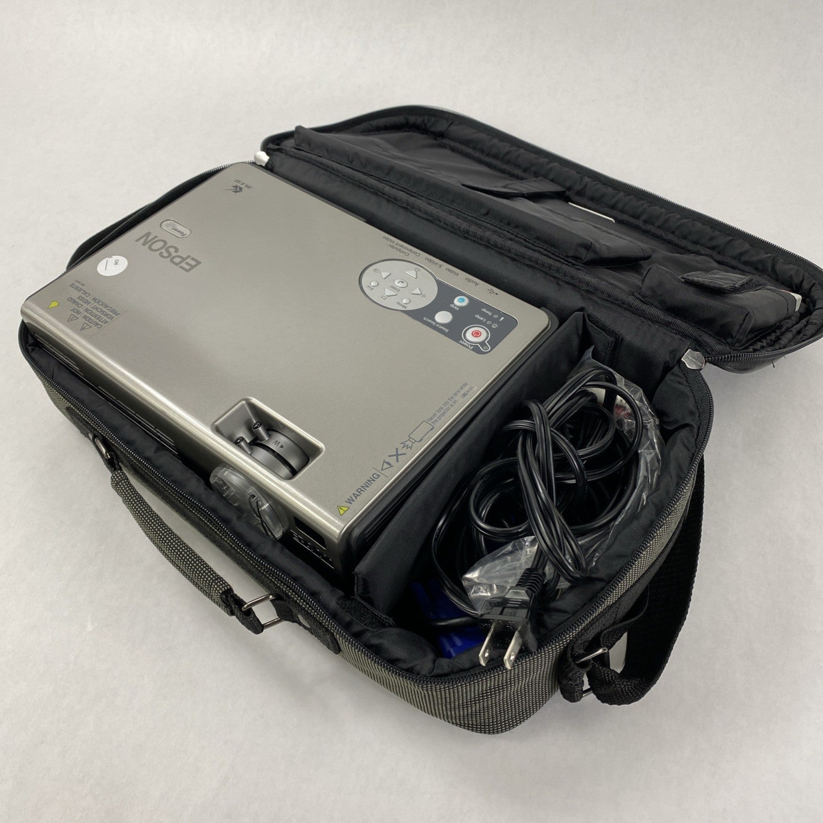 Epson LCD Projector EMP-740 0