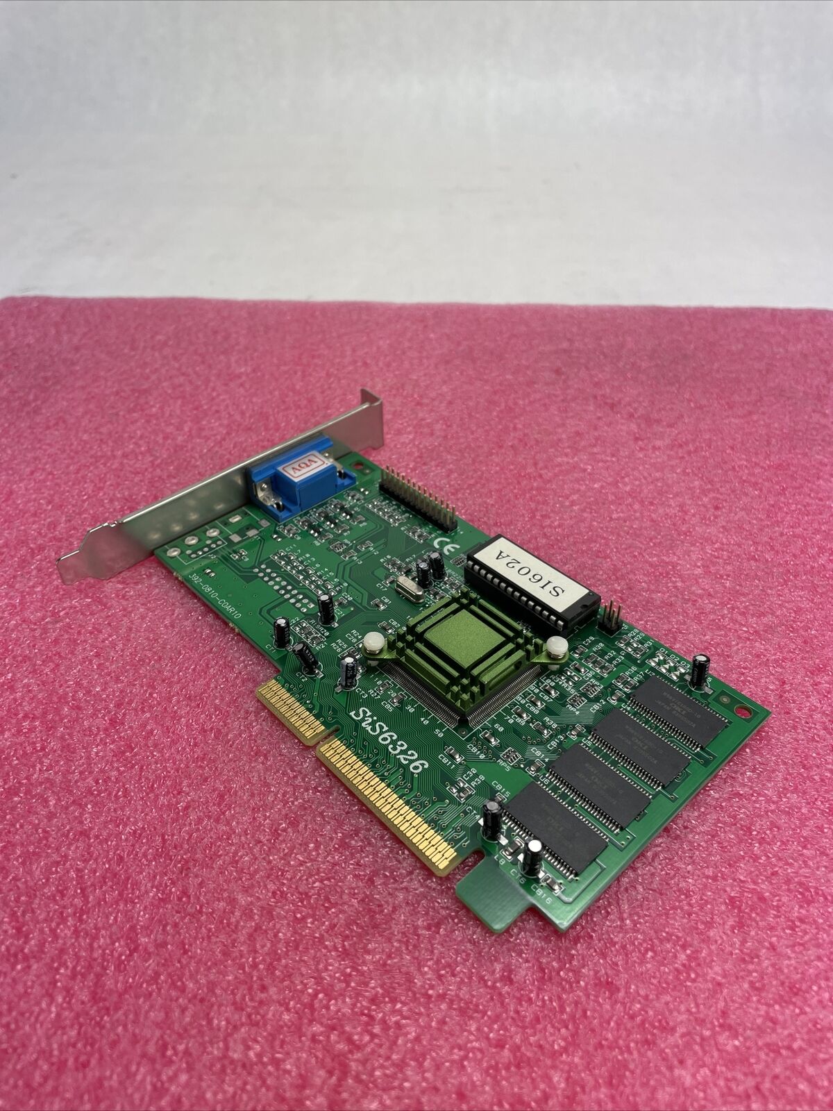 SpeedStar SiS6326 SI602A/8MB AGP Graphics Card