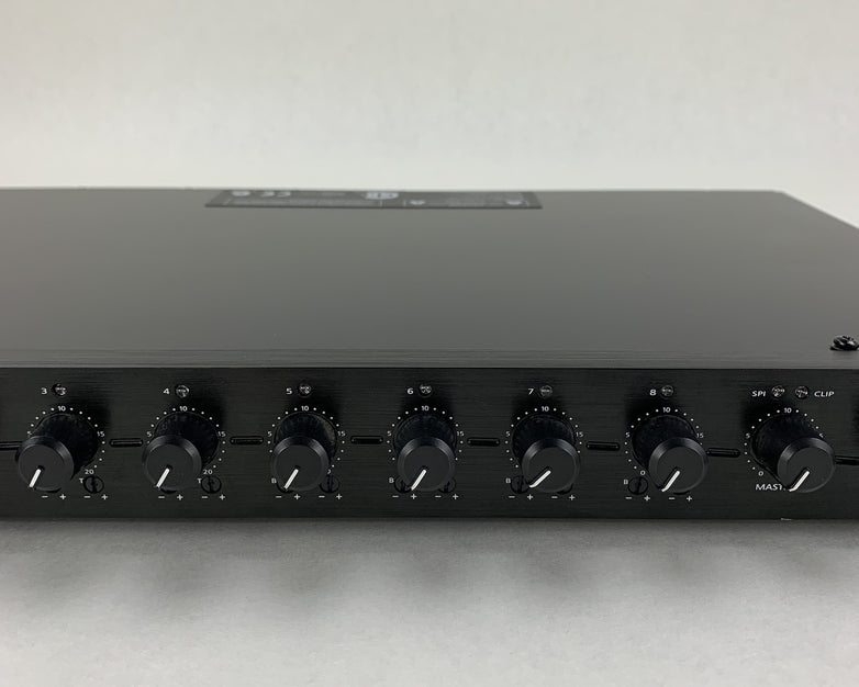 Crown 28M Eight Input Two Output Pre-Amplifier Mixer Tested