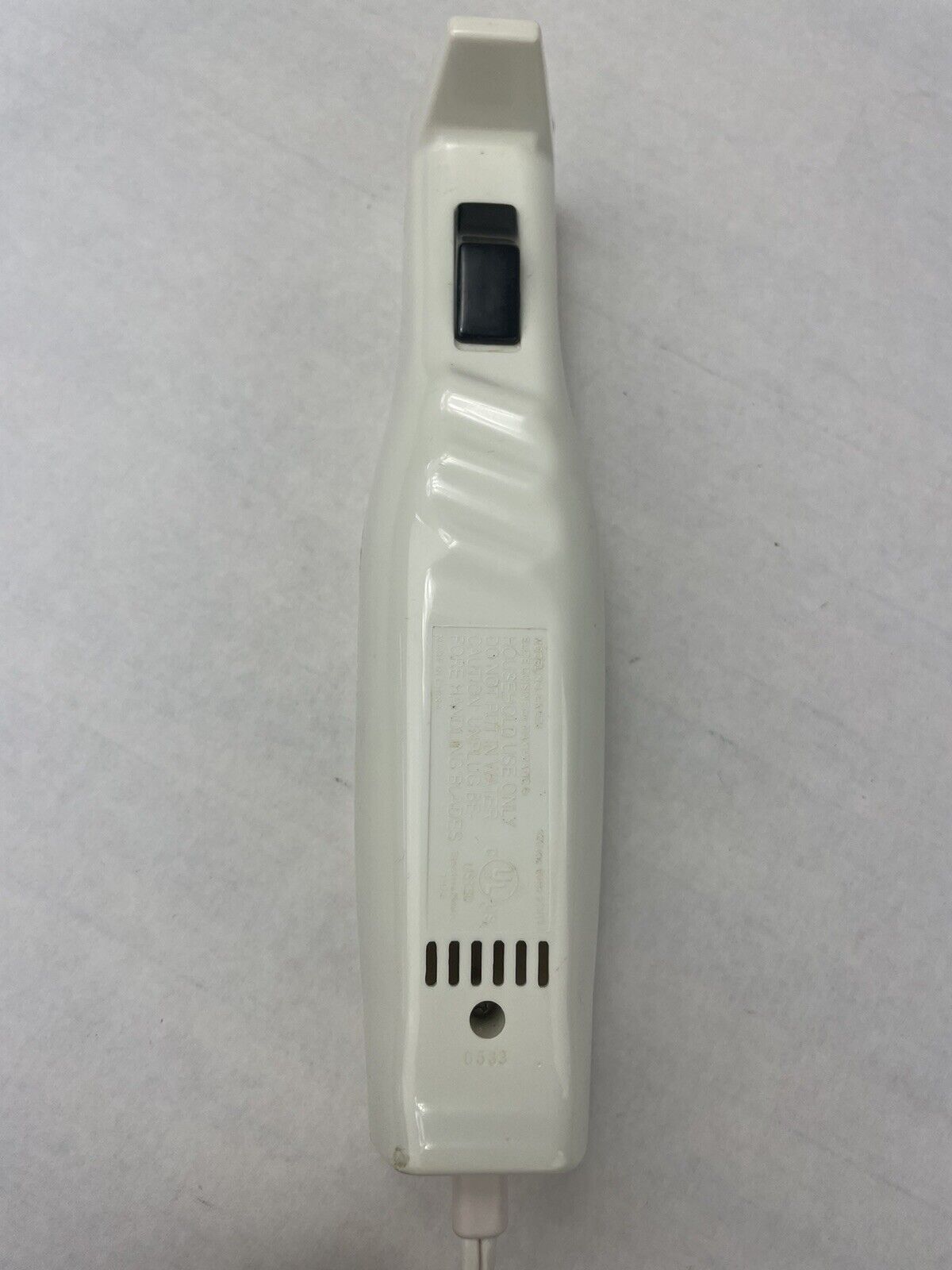 Elite Cuisine by Maxi-Matic EK-570 Electric Knife Base Only No Blades