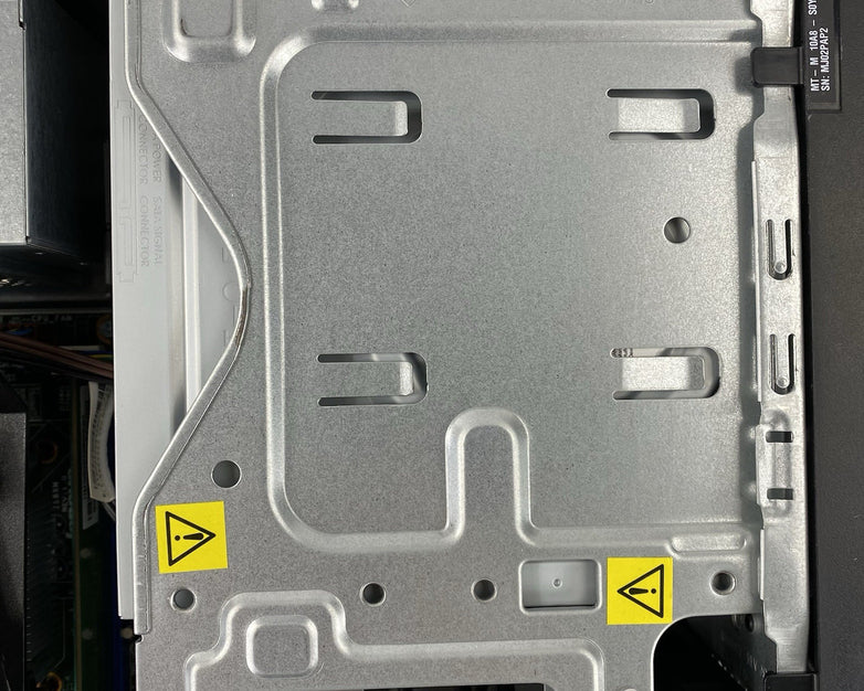 Lenovo ThinkCentre M93p DT Intel Core i5-4570 3.2GHz 8GB RAM No HDD No OS