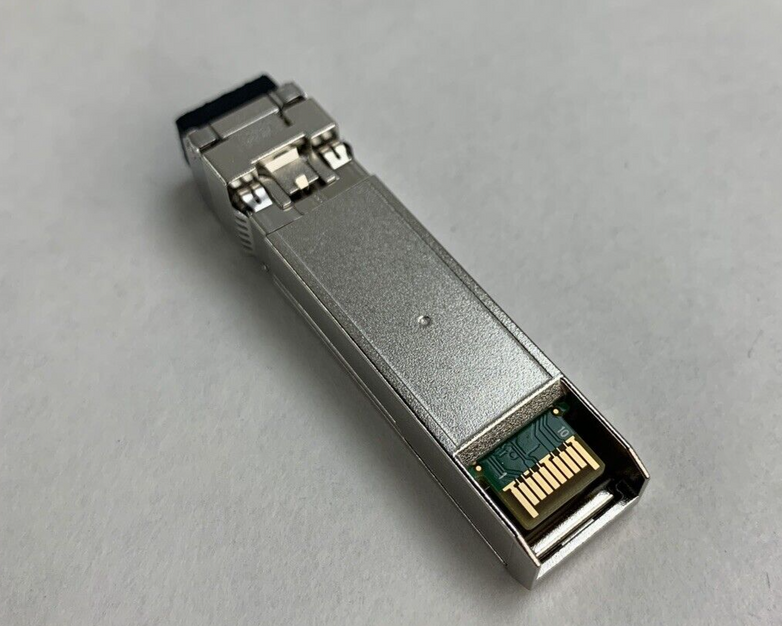 Finisar FTLX8574D3BNL-E5 10GBASE-SR LC 850 NM 1310ft SFP+ Box Opened