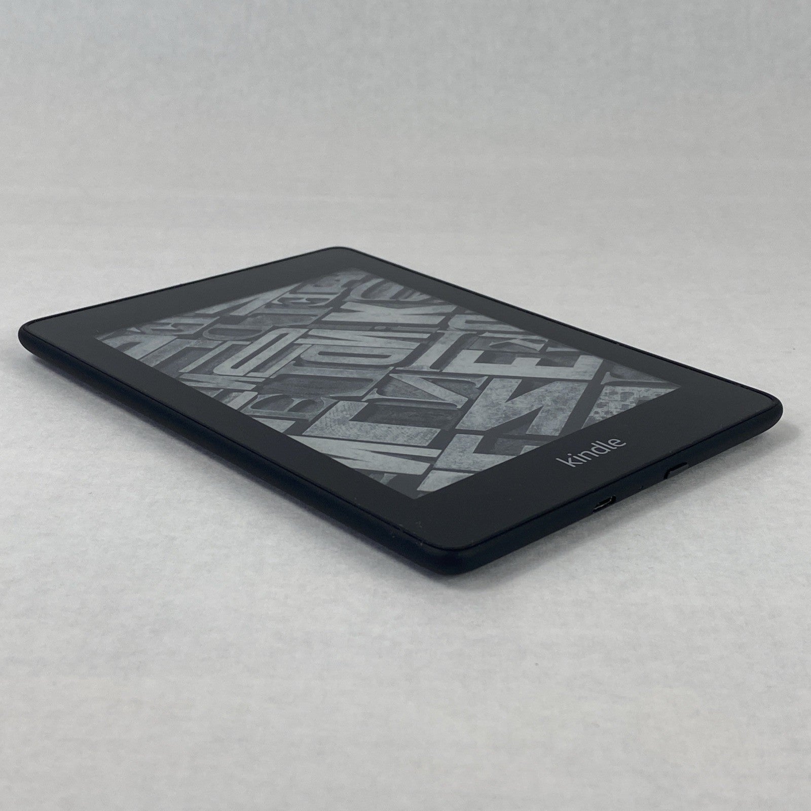 Amazon Kindle Paperwhite PQ94WIF 10th Generation 32GB 6" Wifi Black