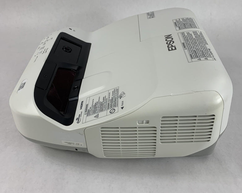 Epson H599A BrightLink 595Wi LCD Lamp Projector 3538 Lamp Hours No Remote
