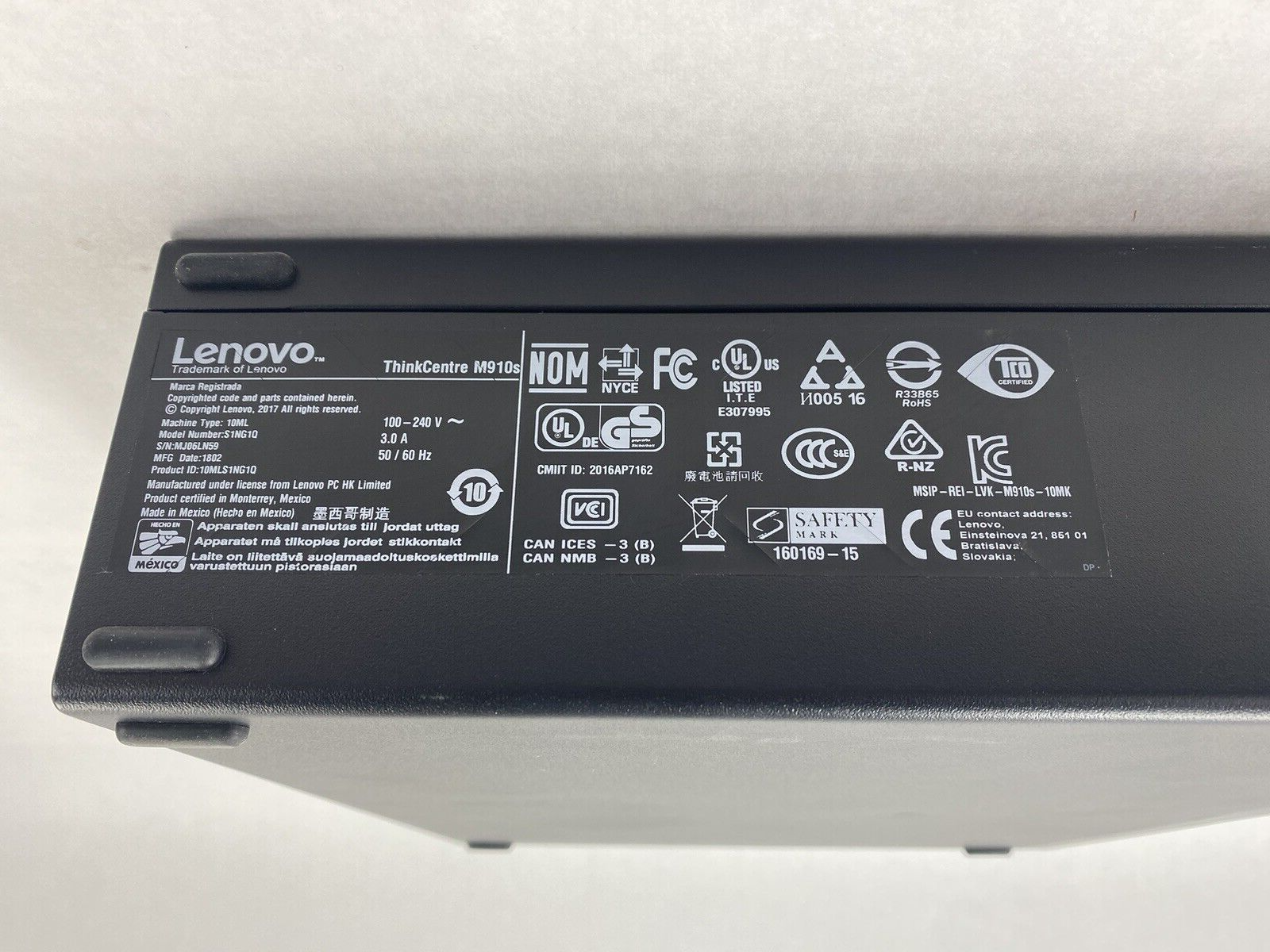 Lenovo ThinkCentre M910S SFF Intel Core i5-6500 3.20GHz 8GB RAM No HDD No OS