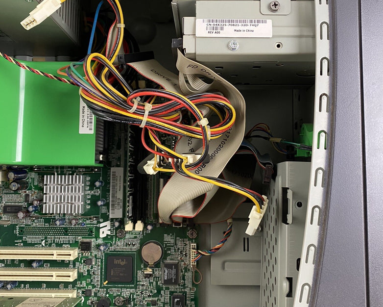 Dell Dimension 2350 MT Intel Pentium 4 2.00GHz 256MB RAM No HDD No OS