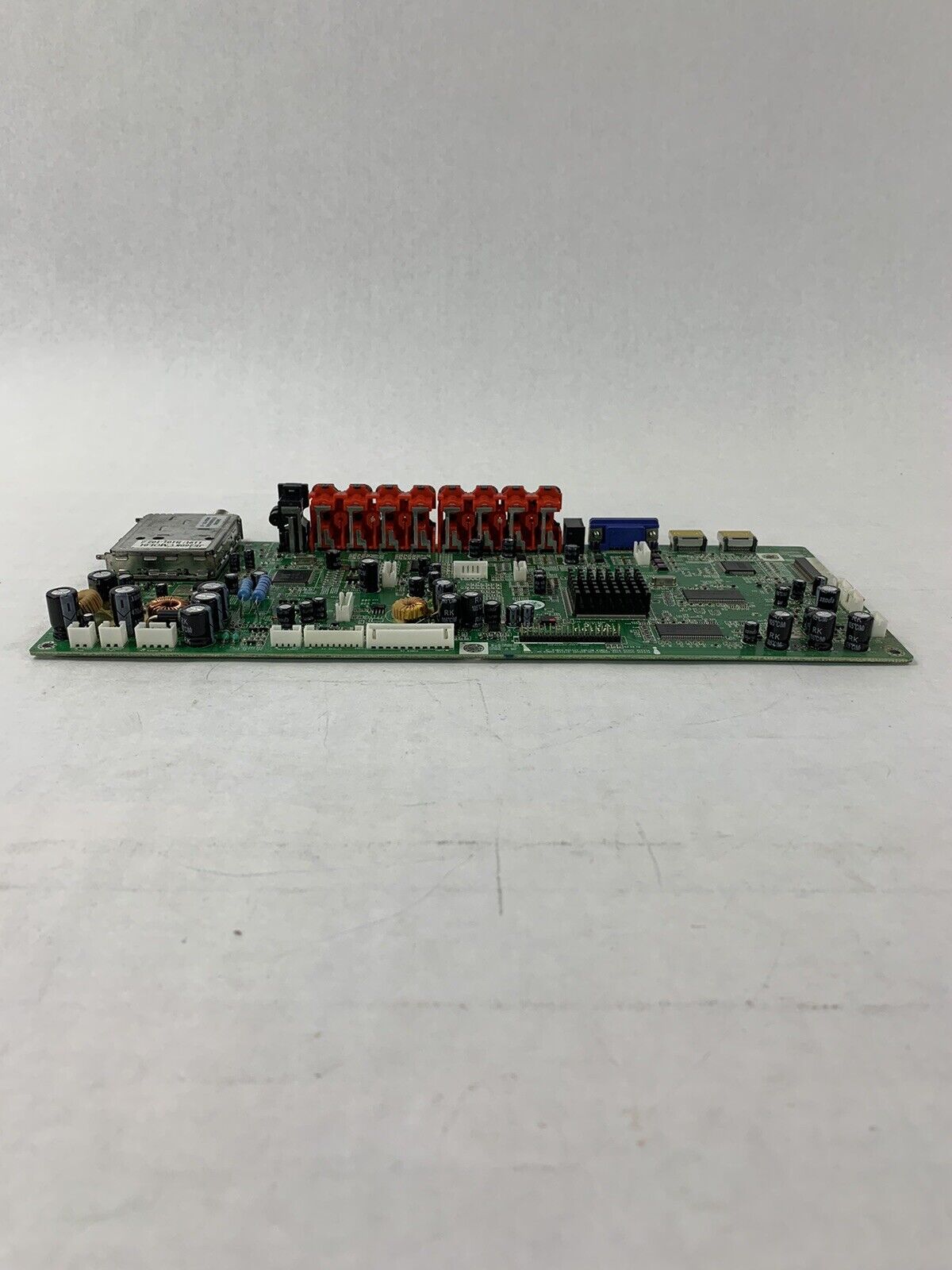 Samsung HDTV Main Video Board DTVS205CH201A CV119U V2.0