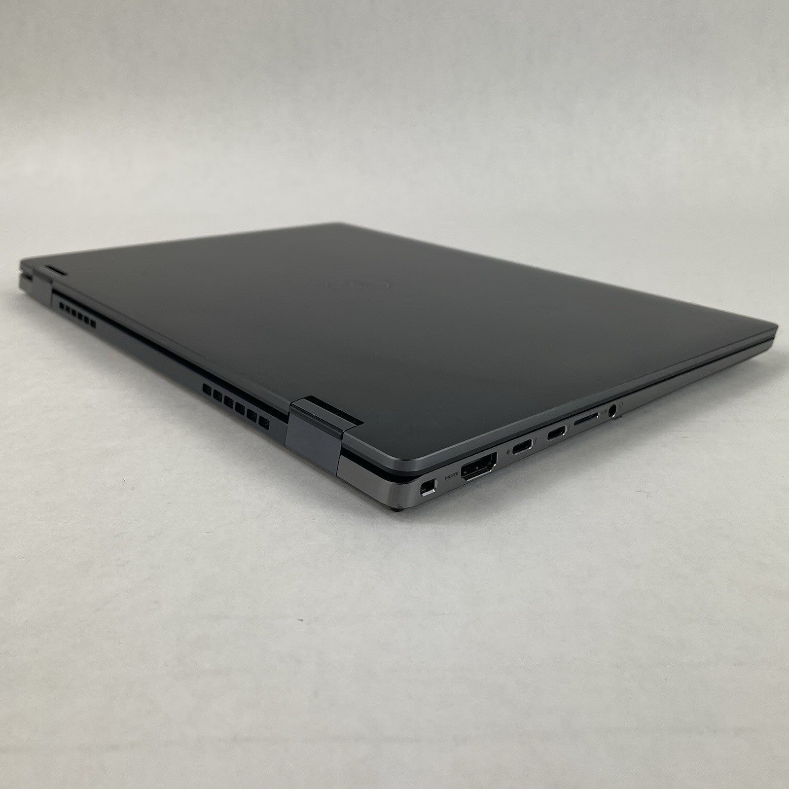 Dell Latitude 9430 14" i7-1265U 3.86 GHz 16 GB RAM No SSD/OS/AC - Bad Bottom9