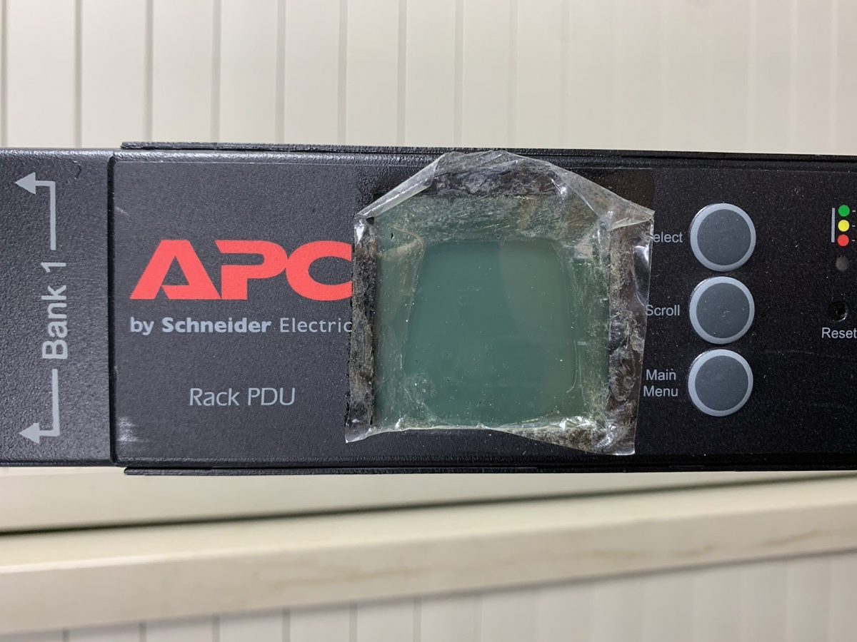 APC AP8841 Metered Rack PDU 6 Foot - Tested, Reset, and Working7