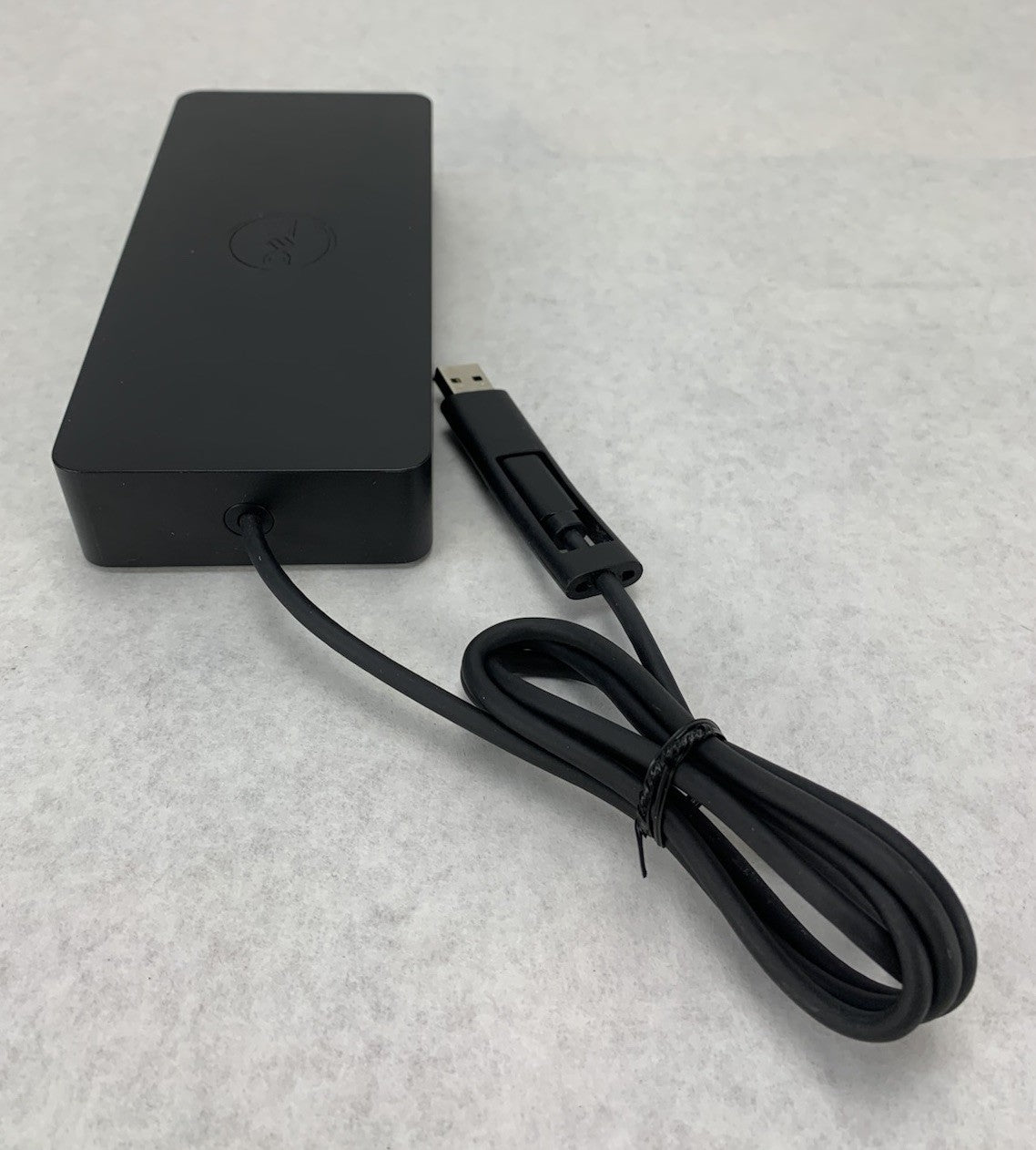 Dell D6000S 19.5V 6.7A Universal Docking Station7
