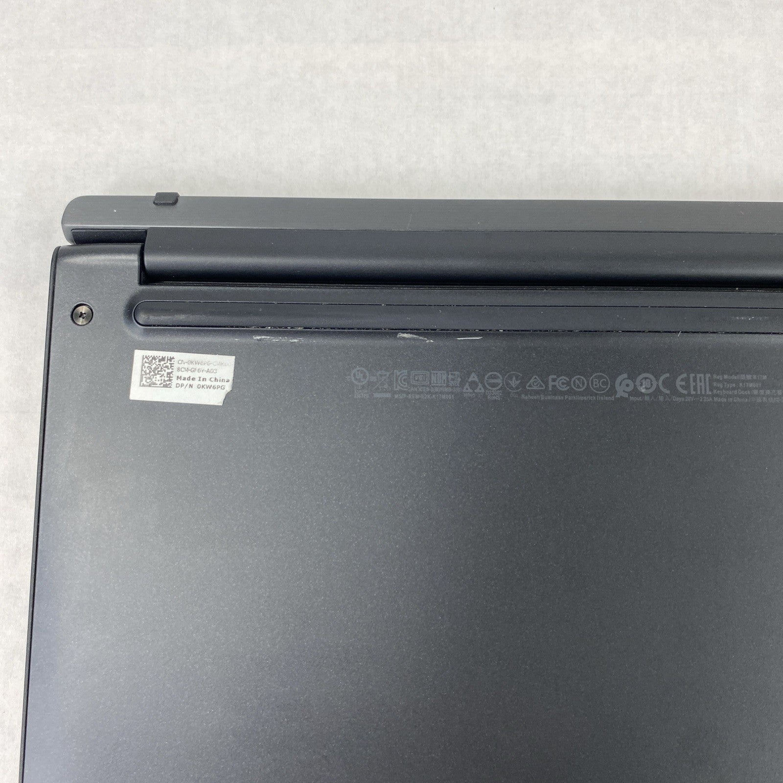 Dell Latitude 7285 12.3" Touch i5-7Y57 1.20 GHz 8 GB RAM No HDD No OS