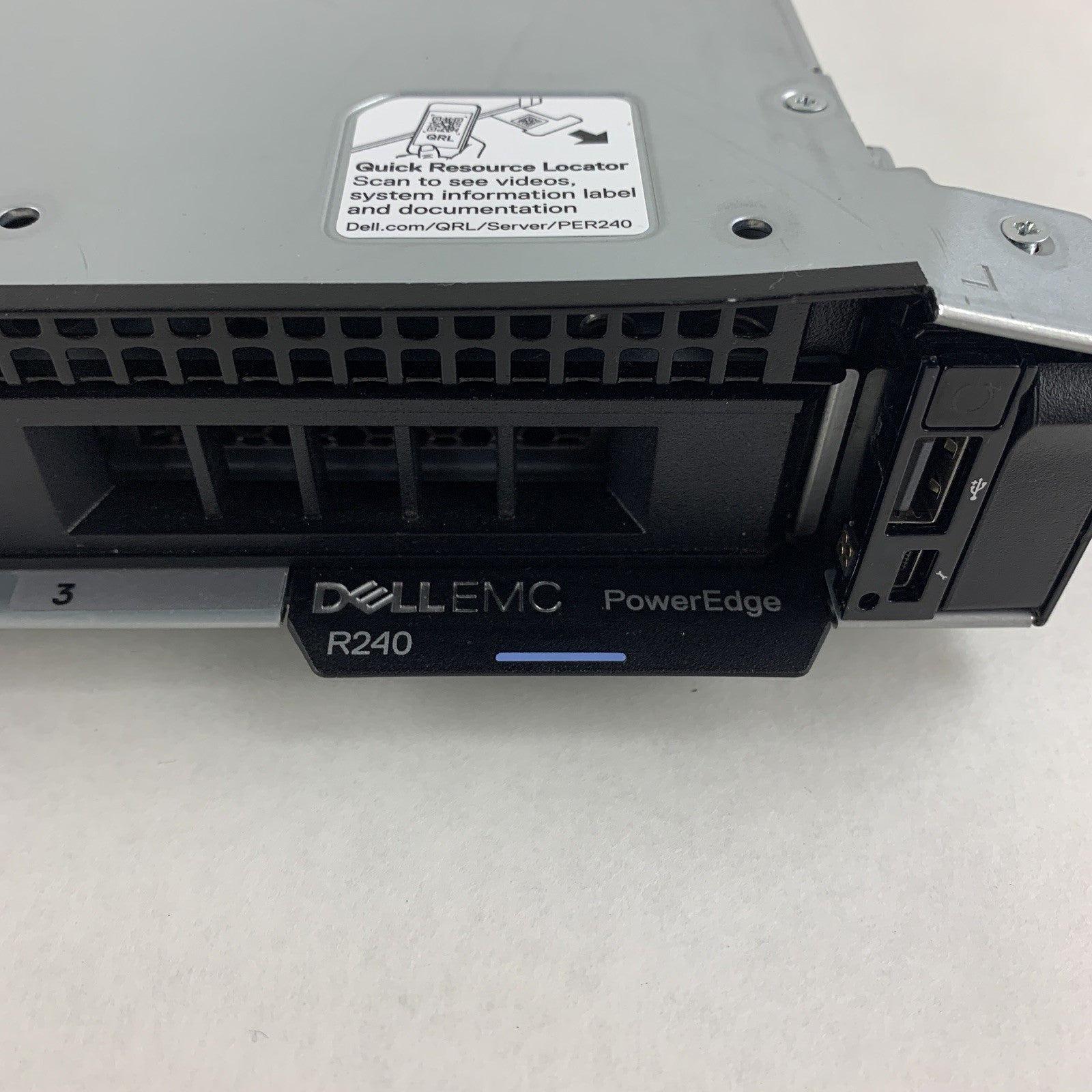 Dell PowerEdge R240 1U Server Xeon E-2246G 3.6 GHz 64 GB DDR4 No OS No HDD Bent