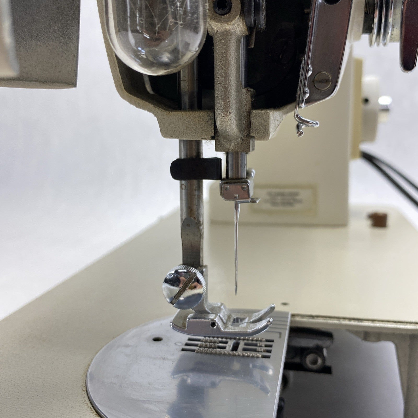Vintage Morse Super Deluxe Zig Zag Model 5500 Sewing Machine8