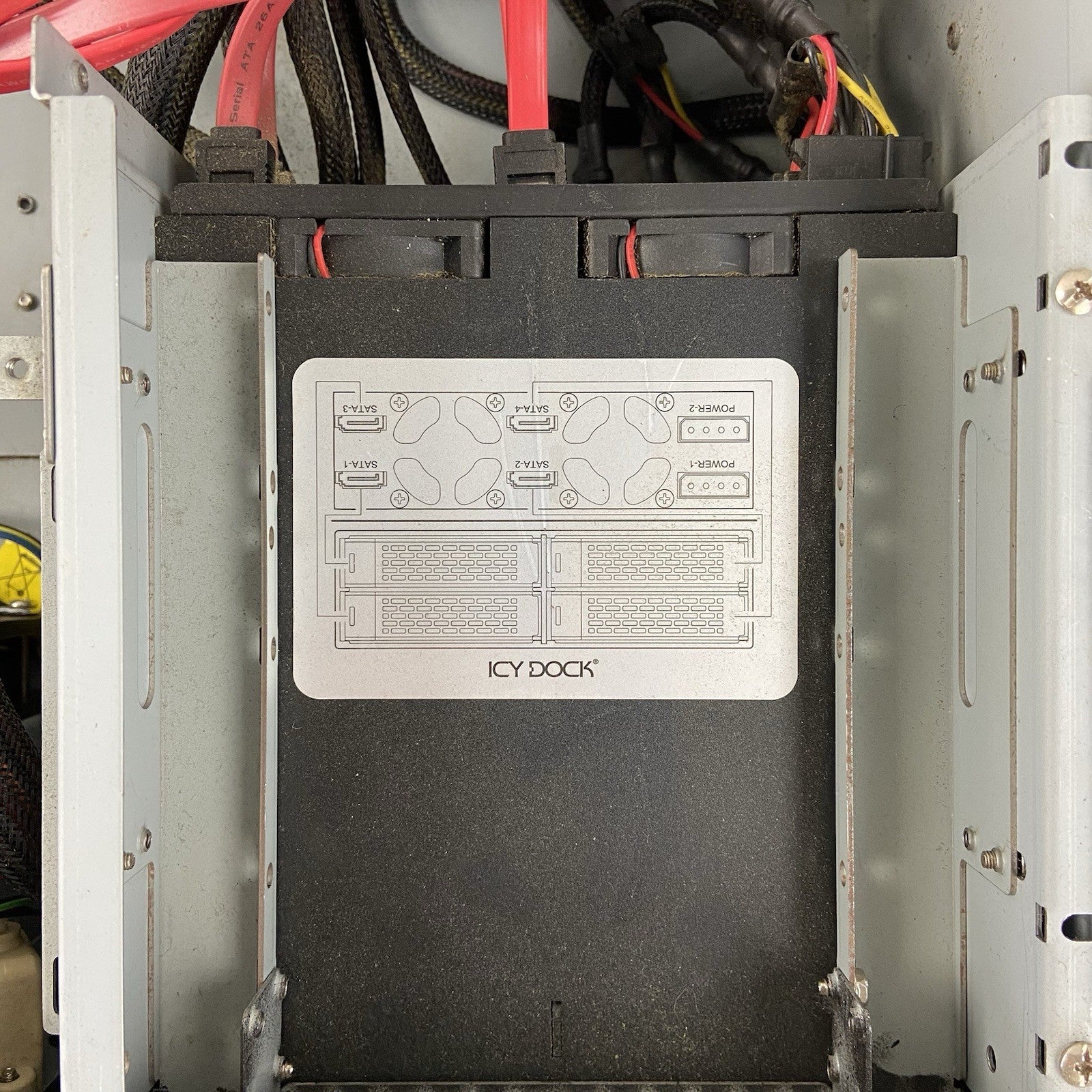 General Technics 3U Server Chasis Antec EA-650 Platinum 80 Plus9