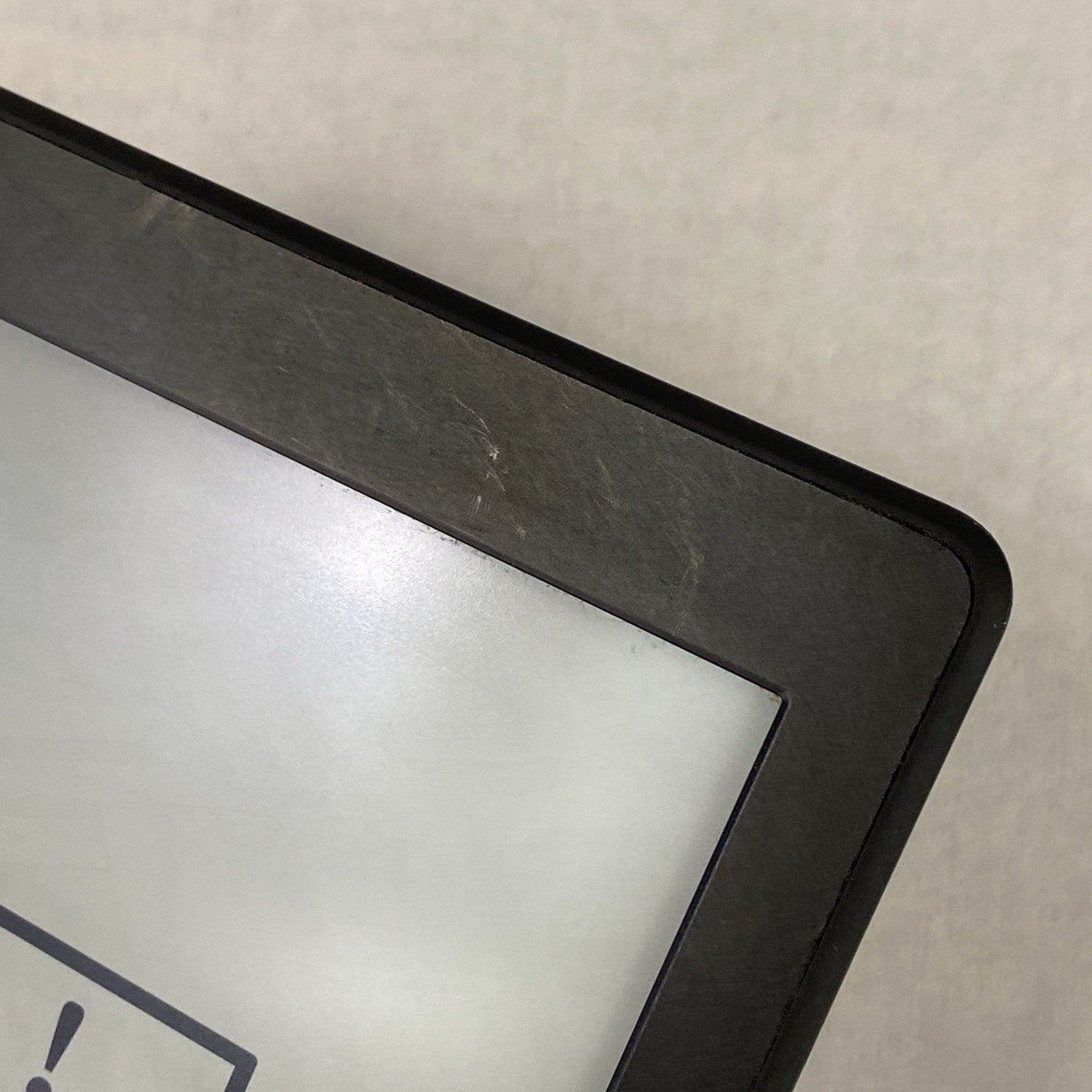 Amazon DP75SDI Kindle Paperwhite 6th Gen 4GB WiFi 6" Black