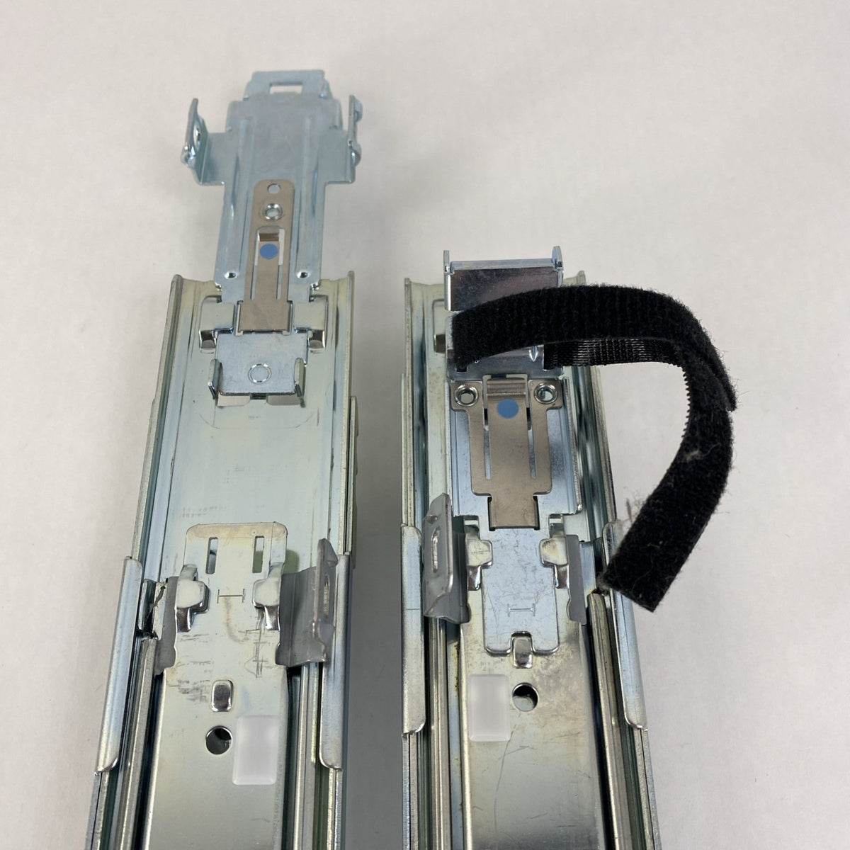 Dell 00D9374 1U Left and Right Sliding Server Rail14
