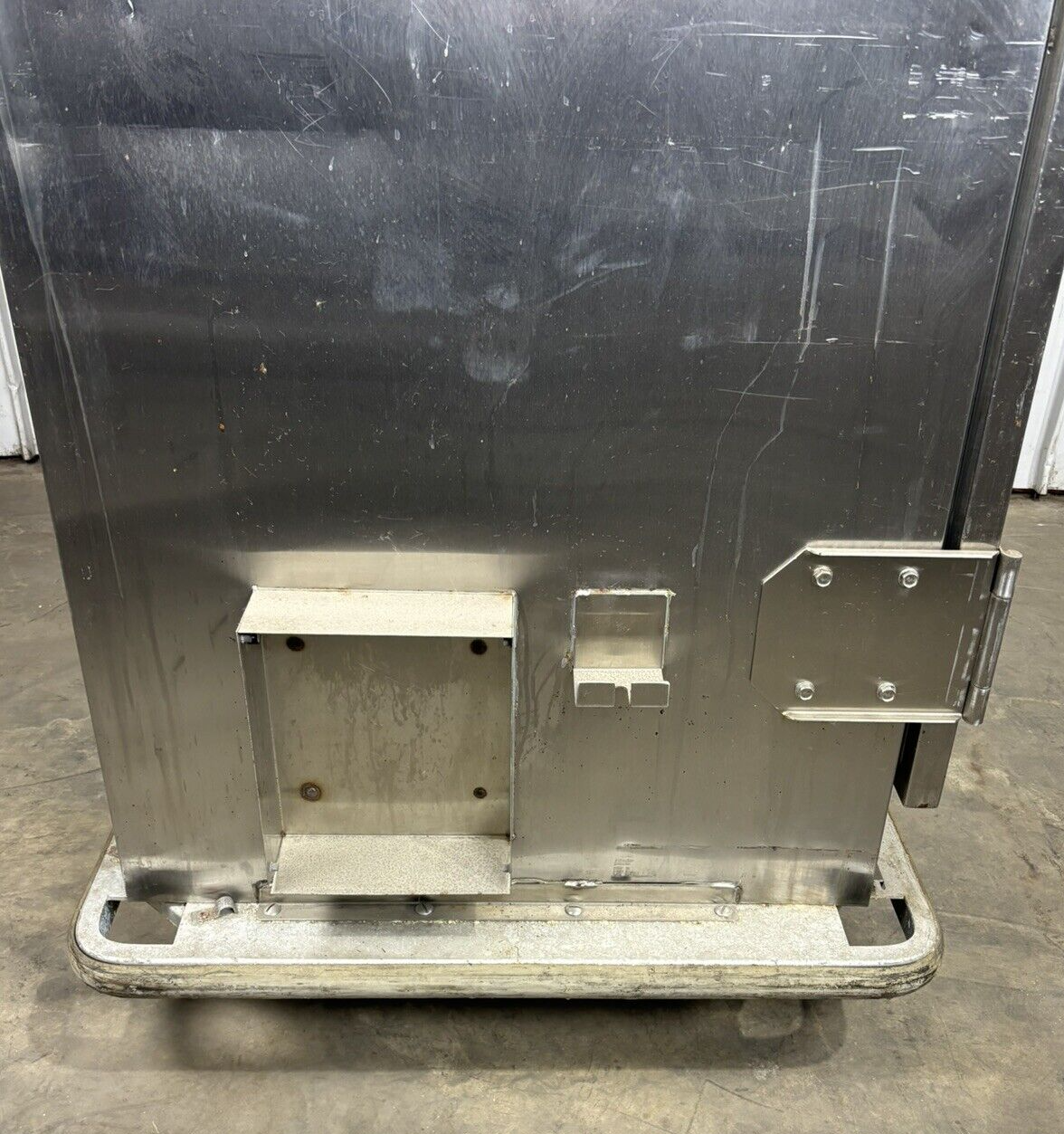 Carter Hoffmann BB1000 FH90 Warming Heated Banquet Cart Cabinet 120V 13.7A 1650W