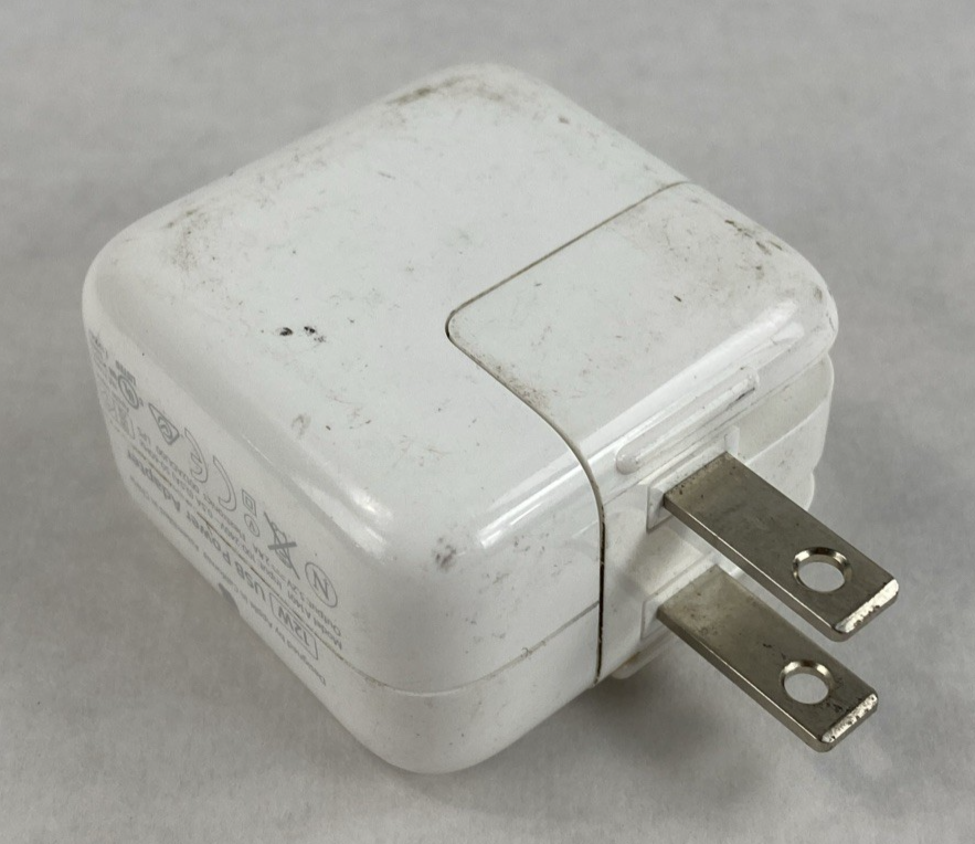 Apple 12W USB Power Adapter Lot of 6