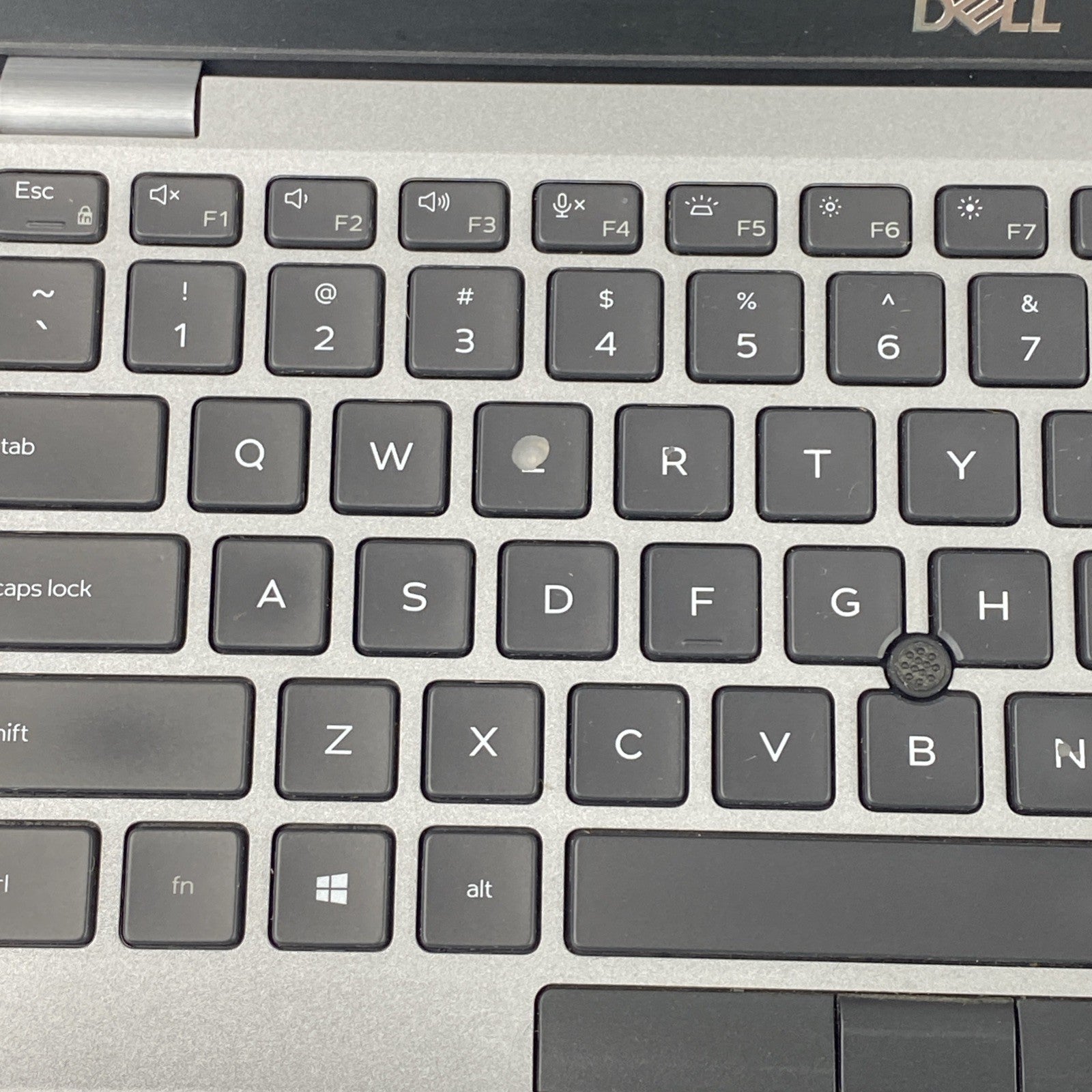 Dell Latitude 5410 Intel Core i7-10610U 1.80 GHz 16 GB RAM 14" No SSD No OS
