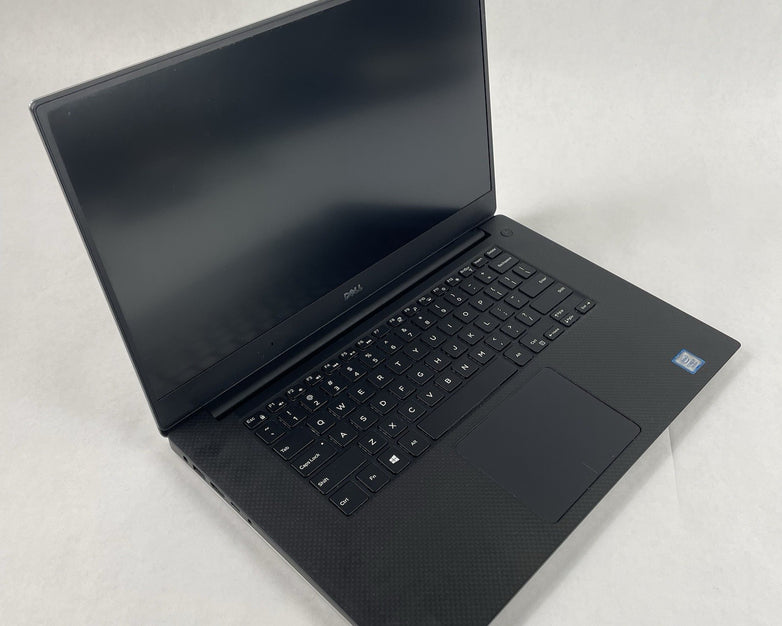Dell XPS 15 9560 15.6" i7-7700HQ 2.80 GHz 8 GB RAM No SSD/OS/AC