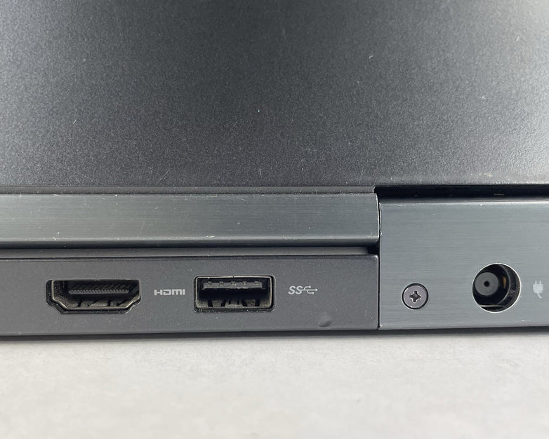 Dell Latitude 5590 15.6" i5-8250U 1.60 GHz 8 GB RAM No SSD/OS/AC/Batt- Bad Front