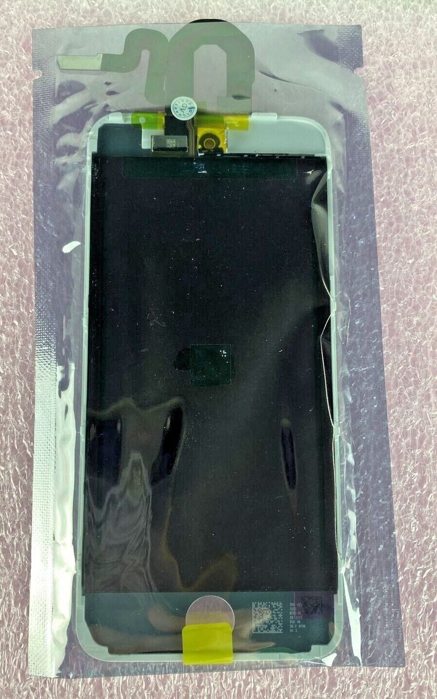 Mixed Lot of 4 Various Aftermarket iPod Touch Gen 5 Touchscreens SOLD AS IS