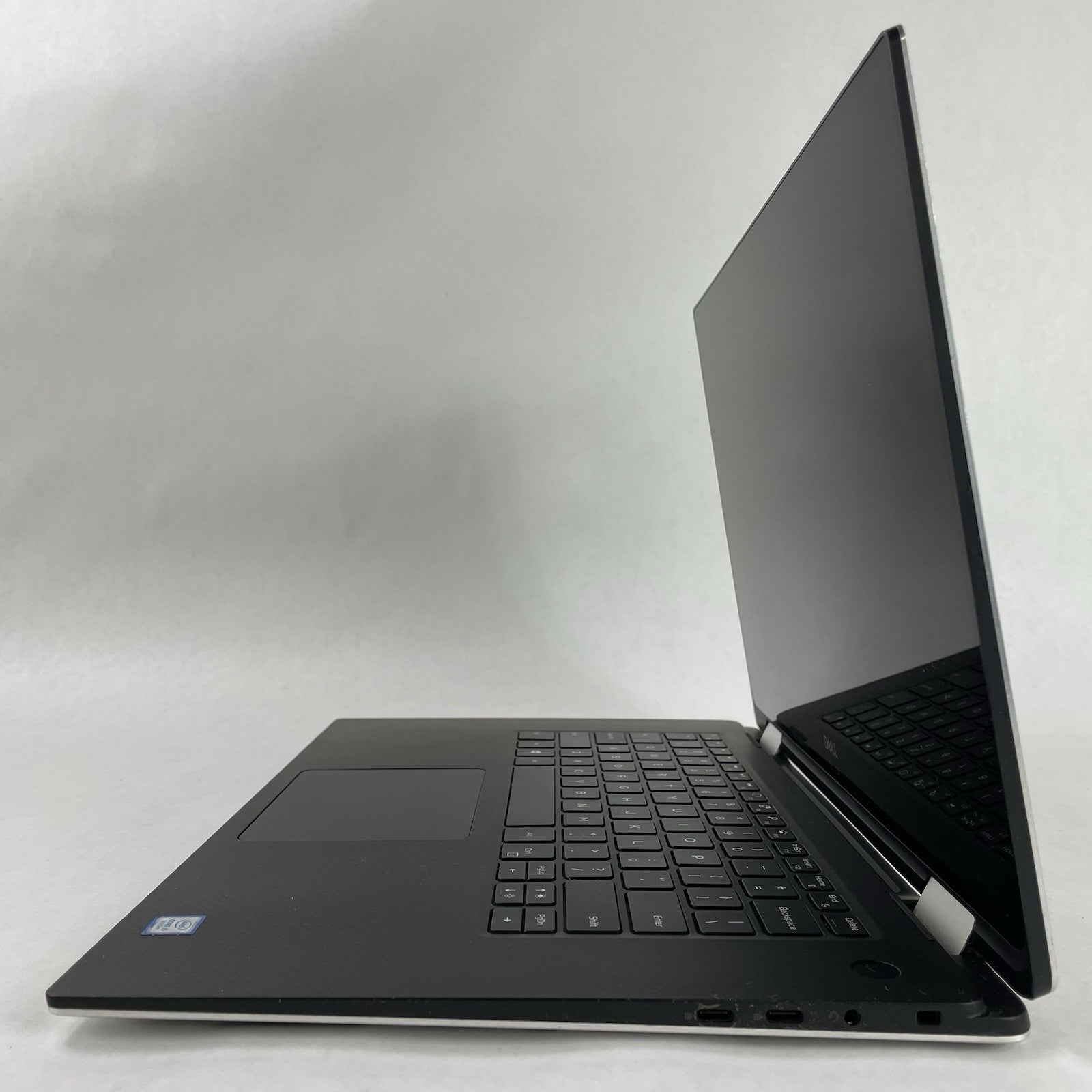 Dell XPS 15 9575 2-in-1 15.6" i5-8305G 2.80 GHz 8 GB RAM No SSD/OS/AC/Battery9