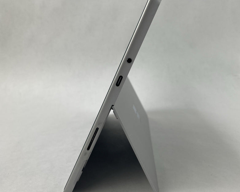 Microsoft Surface Go 3 10.5" i3-10100Y 1.30 GHz 8 GB RAM 128GB SSD Win11