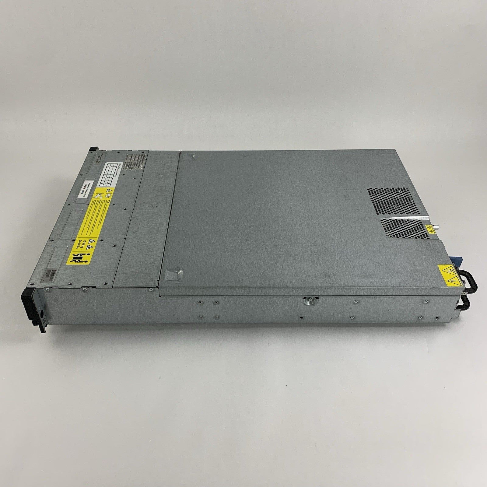 HP StorageWorks D2D Backup System 1x AMD Opteron 2383 2.7GHz 8GB RAM No OS/HDD4