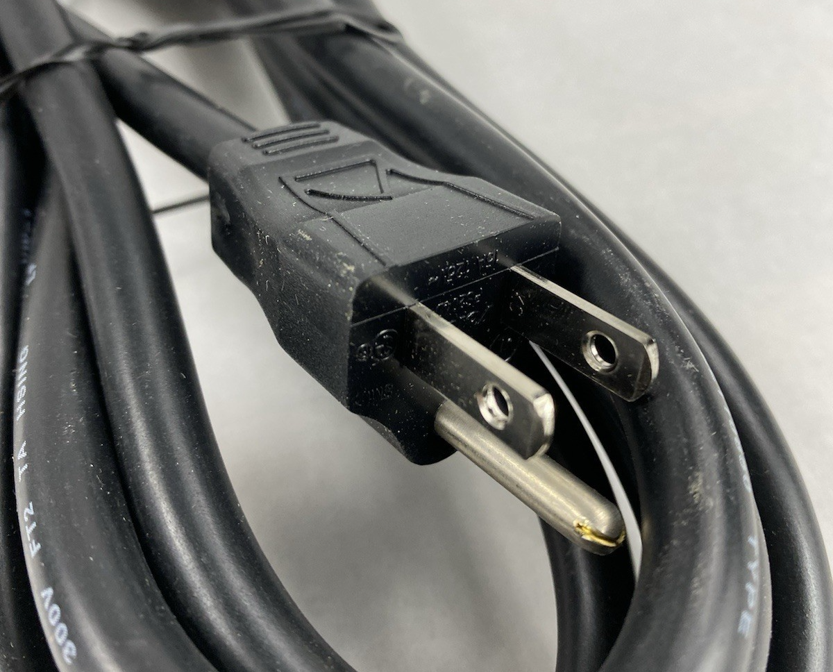 Volex EVNA02-002-18 37-1495-01 Hog Nose Power Cord Lot of 5