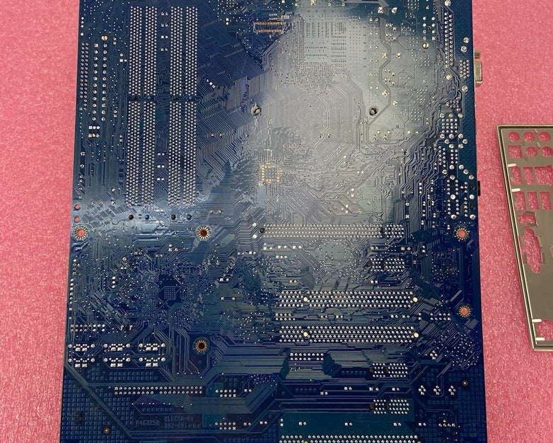 Intel DG965WH Motherboard Intel Core 2 Duo e6600 2.4GHz 2.25GB RAM w/Shield