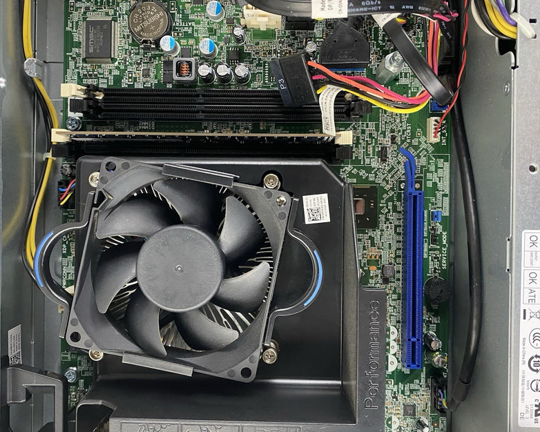 Dell OptiPlex 7020 SFF Intel Core i5-4590 3.3GHz 1x4GB RAM No HDD No OS