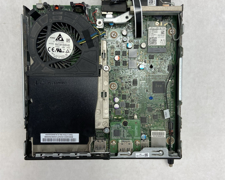 Lenovo ThinkCentre M75Q-1 Micro AMD Ryzen 5 Pro 3400 3.3GHz 8GB RAM No HDDOSAC