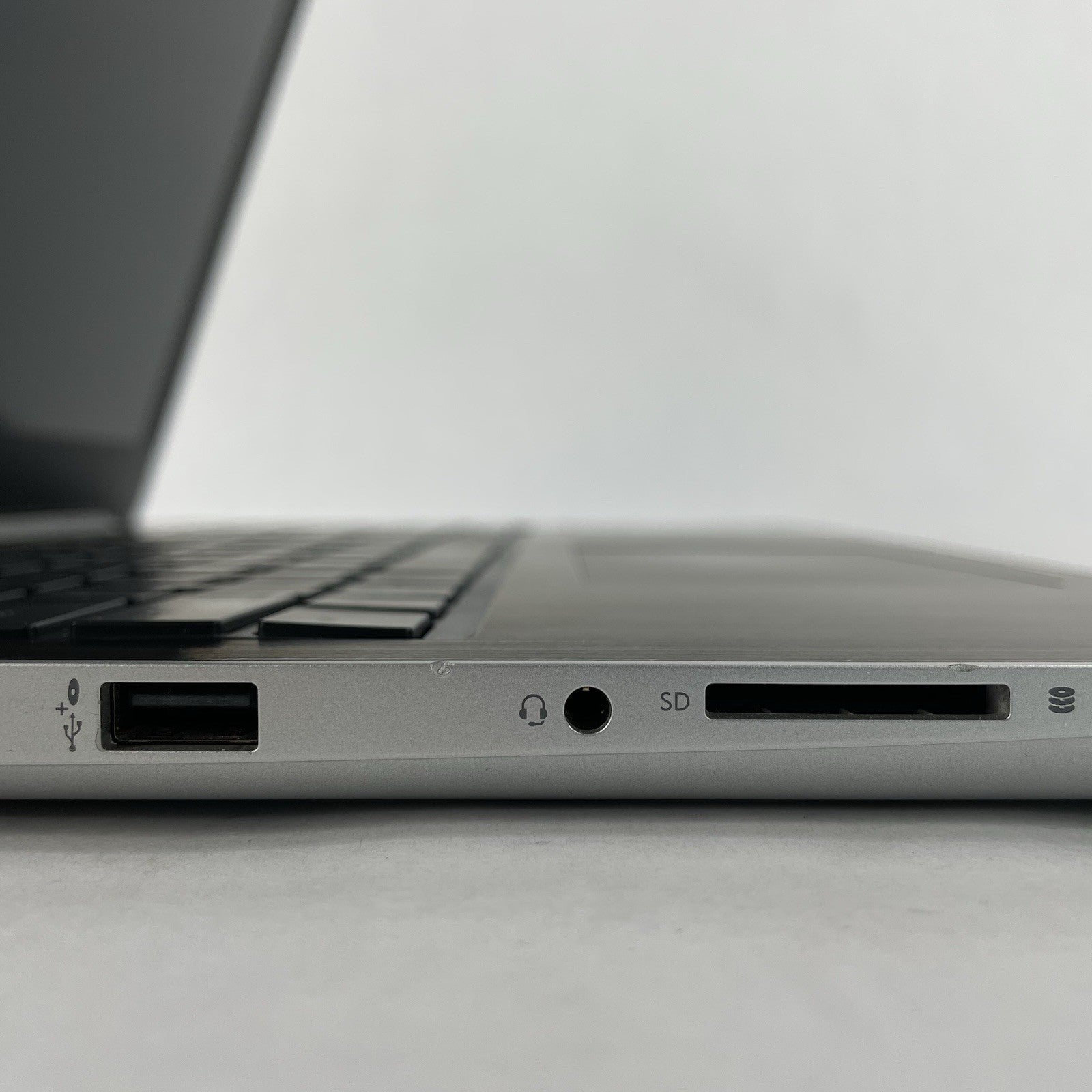 HP ProBook 450 G5 15.6" i5-8250U 1.60 GHz 8 GB RAM No SSD/OS/AC5