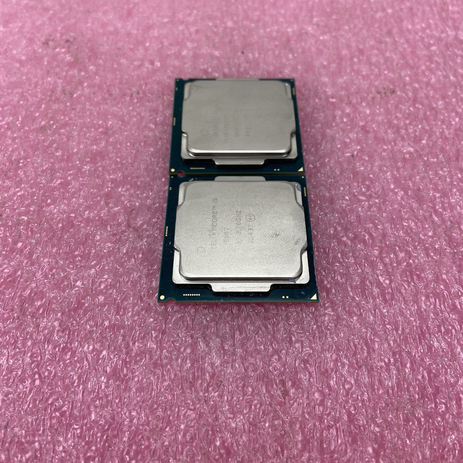 Lot of 2 Intel Core i5-7500T SR337 2.7GHz Desktop CPU4
