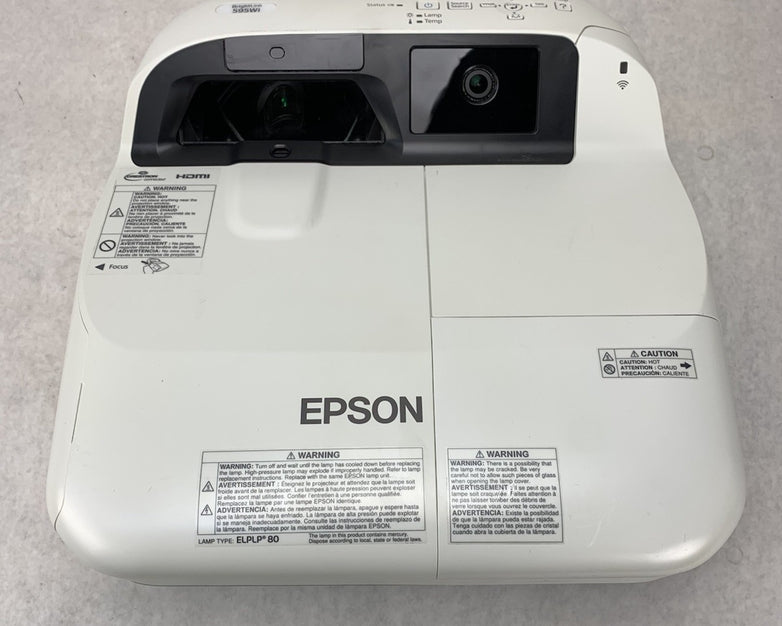 Epson H599A BrightLink 595Wi LCD Lamp Projector 814 Lamp Hours No Remote