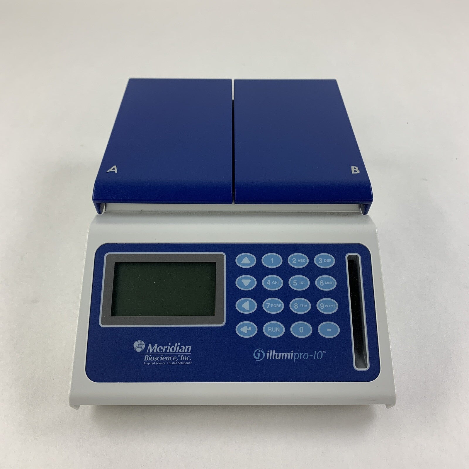 Meridian 610172 Illumipro 10 Microplate Reader w/ Manual