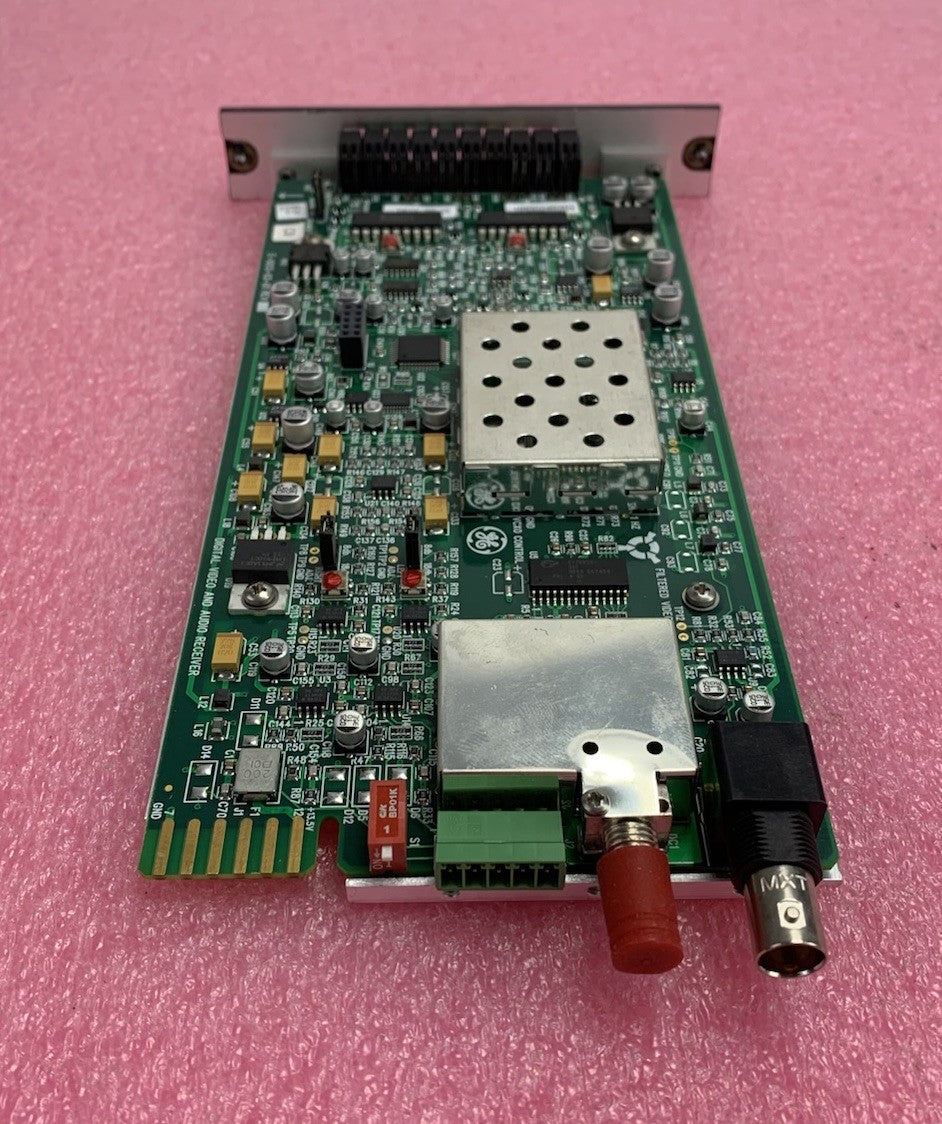 GE Fiber Options B742AVR-RSTL Digital Audio/Video Transmitter2