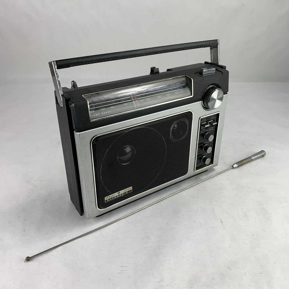 General Electric Superadio II AM/FM Receiver 7-2885F - Non-Original Antenna0