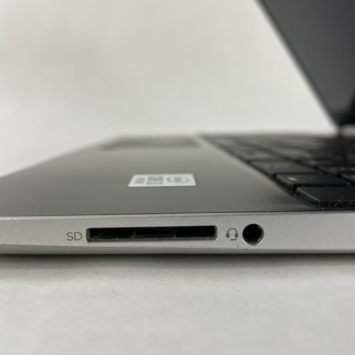 HP 15-dy1731ms 15.6" i3-1005G1 1.20 GHz 8 GB RAM No SSD/OS/AC7