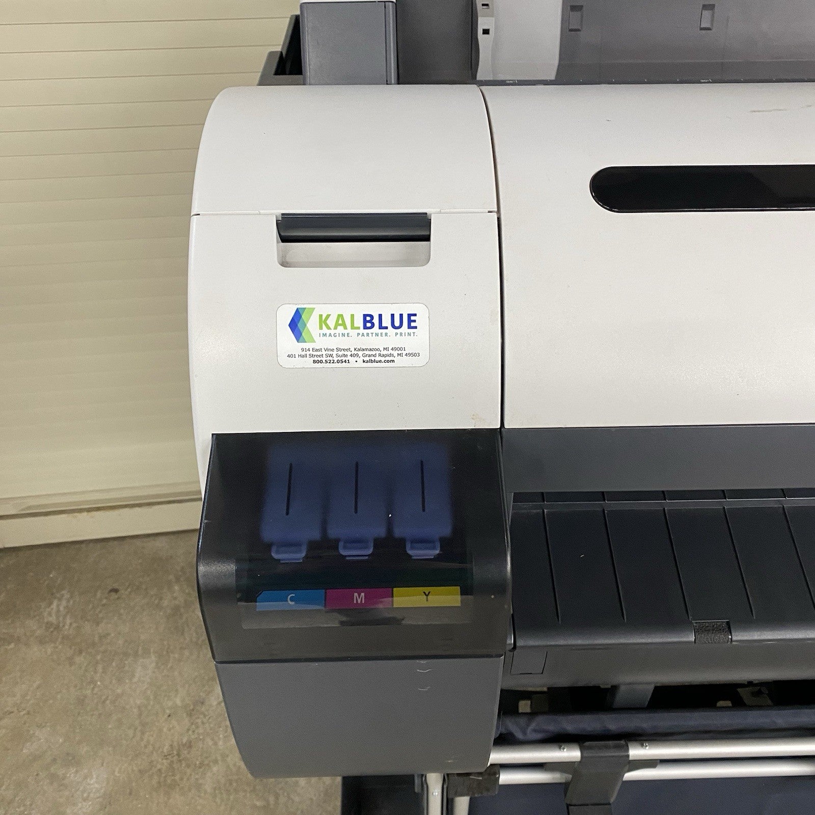 Canon IPF765 Printer Colortrac SmartLF Ci40 ViewSonic VS12666 LCD Touch Display8