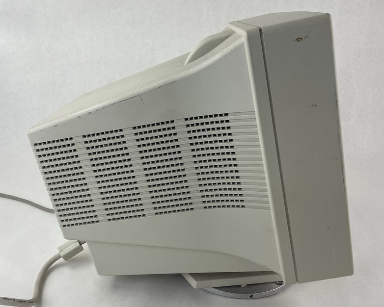 Dell Trinitron UltraScan D1526TX-HS 15" PC CRT Gaming Monitor No Power Cord
