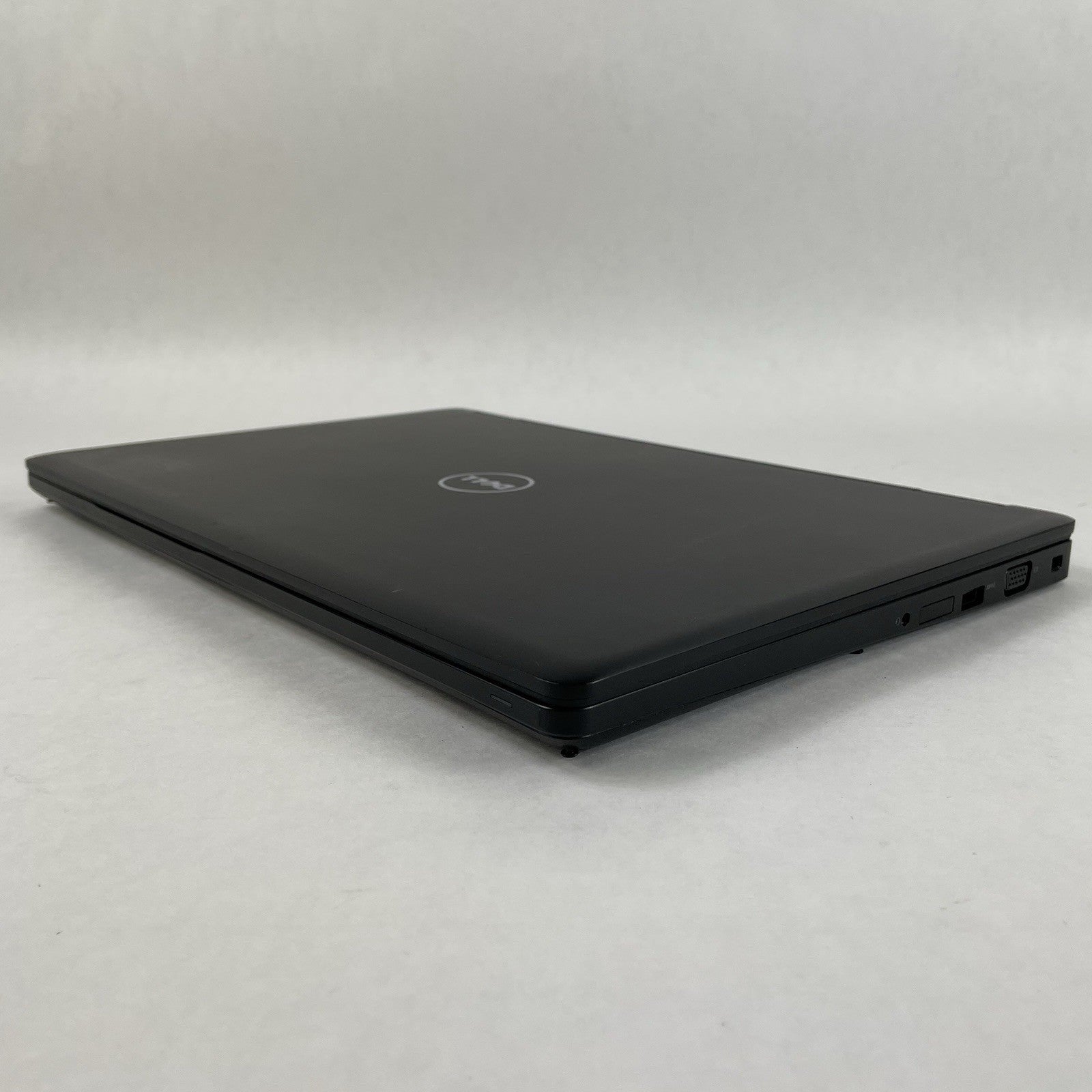 Dell Latitude 5580 15.6" i5-6300U 2.40 GHz 8 GB RAM No SSD/OS/AC15
